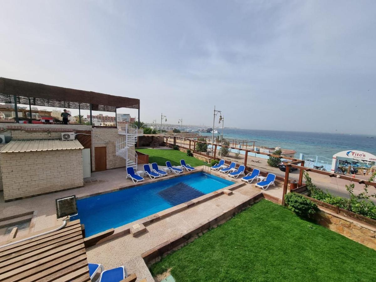 الغردقة Lilly Lounge And Pool Accommodation For Adults Only المظهر الخارجي الصورة
