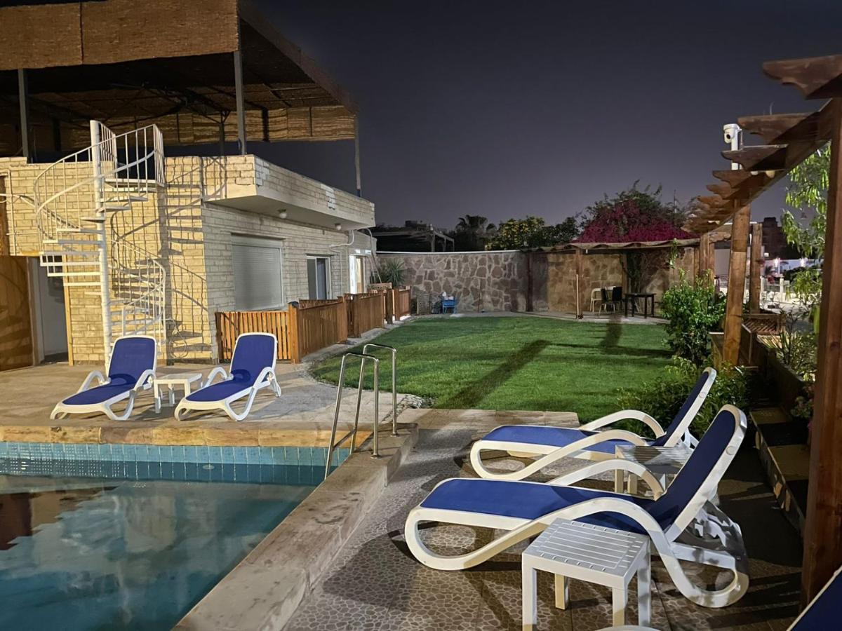 الغردقة Lilly Lounge And Pool Accommodation For Adults Only المظهر الخارجي الصورة