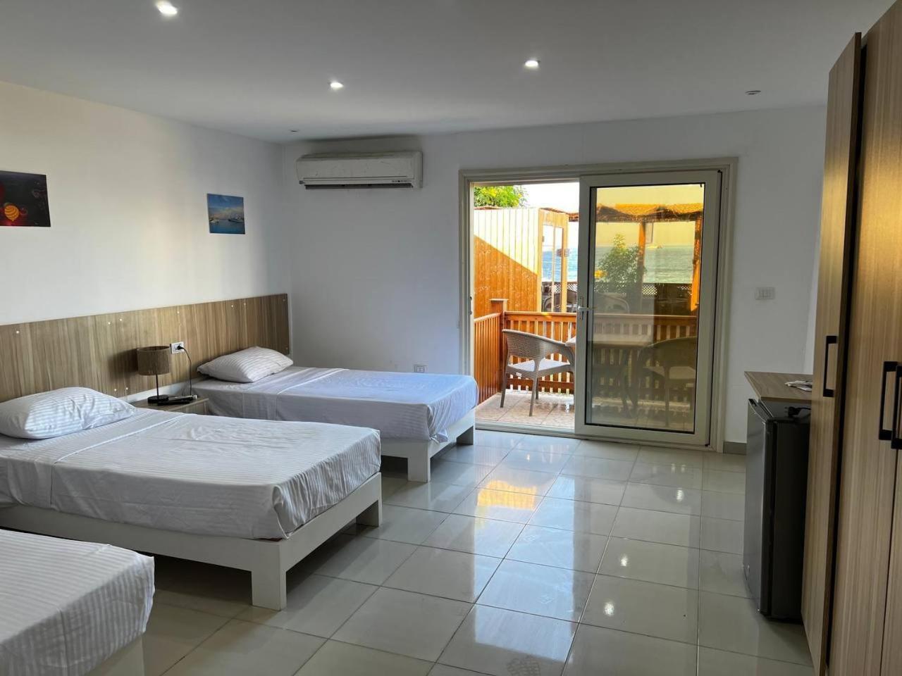 الغردقة Lilly Lounge And Pool Accommodation For Adults Only المظهر الخارجي الصورة