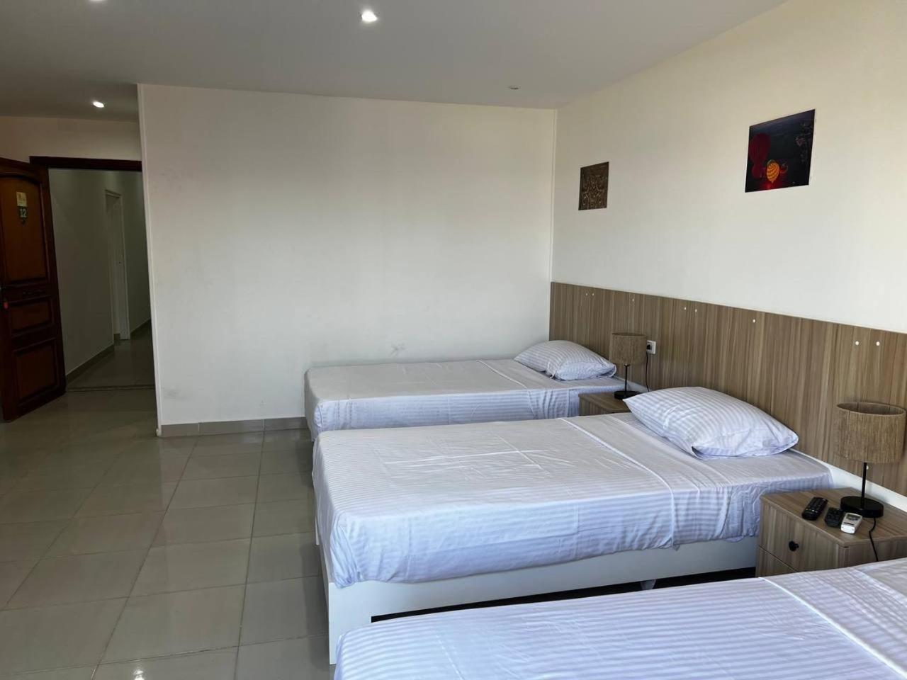 الغردقة Lilly Lounge And Pool Accommodation For Adults Only المظهر الخارجي الصورة