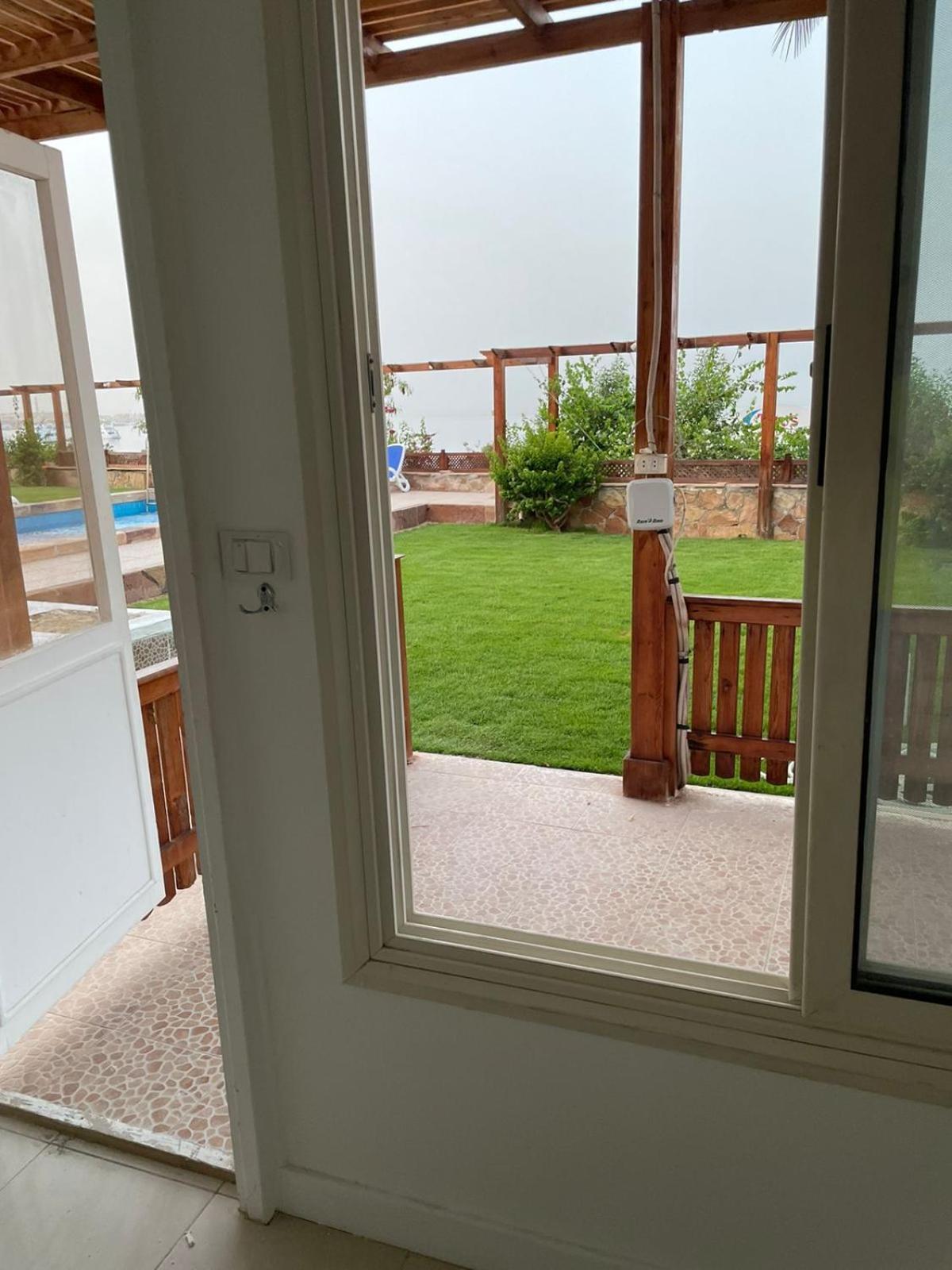 الغردقة Lilly Lounge And Pool Accommodation For Adults Only المظهر الخارجي الصورة