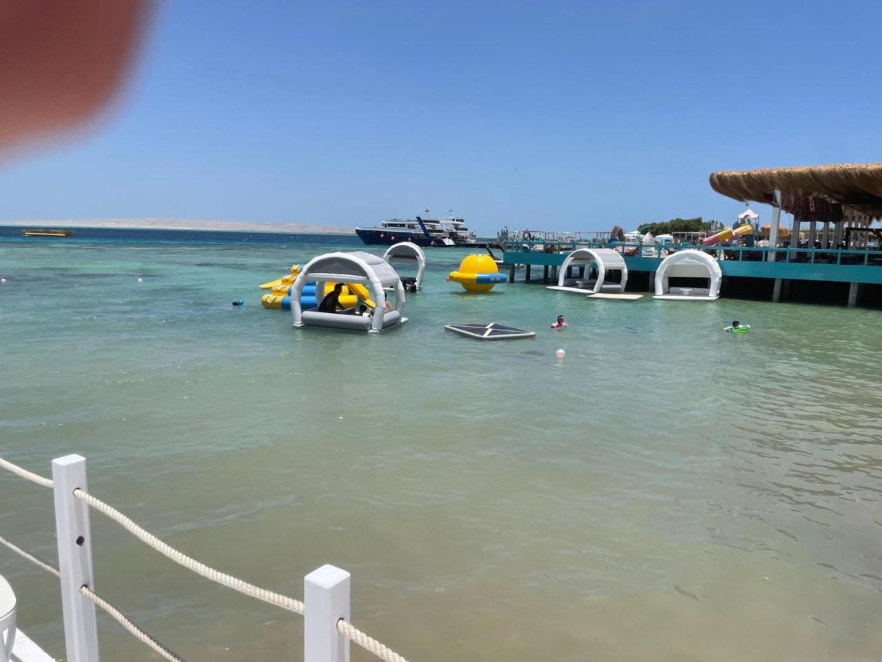 الغردقة Lilly Lounge And Pool Accommodation For Adults Only المظهر الخارجي الصورة